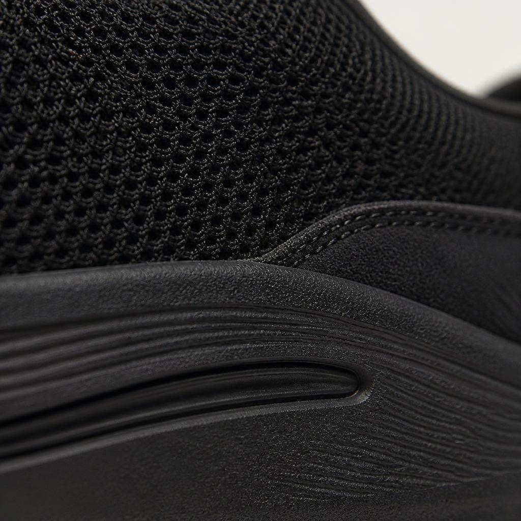 Dash Black view 3